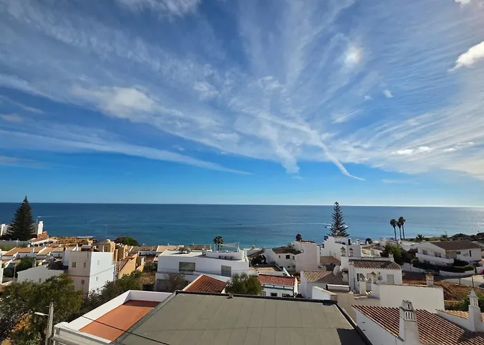 Margarida Seaview Terrace * Luz